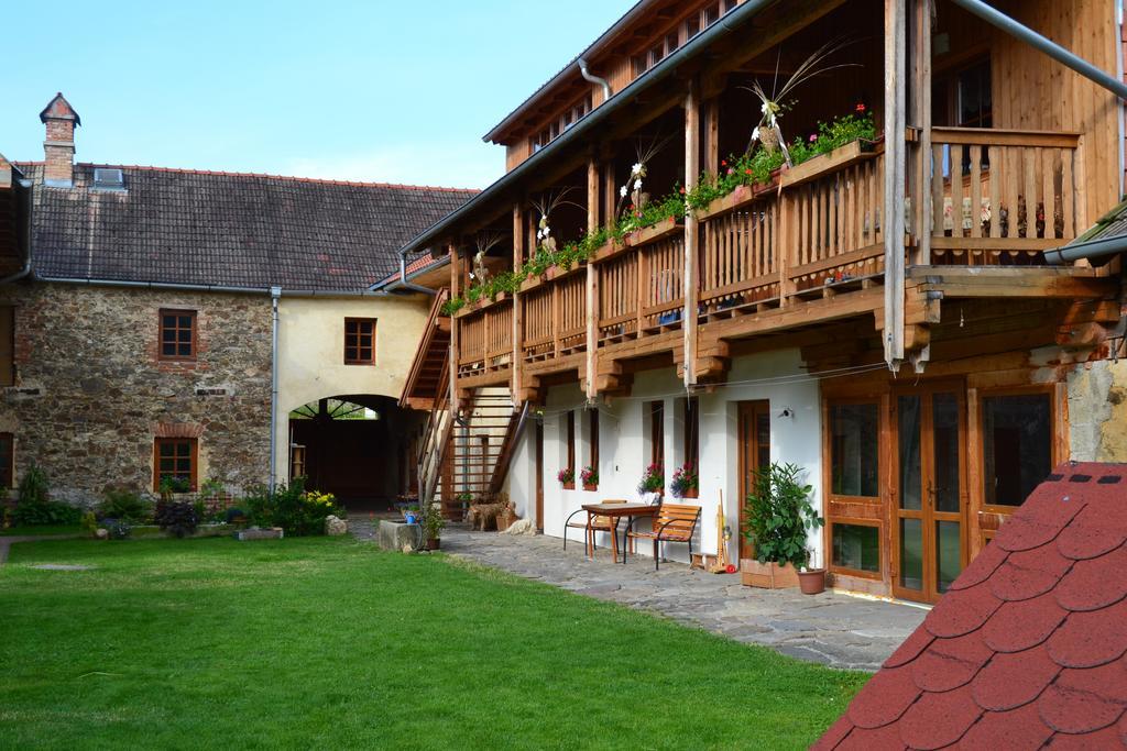 Selsky Dvur Apartamento Kájov Exterior foto